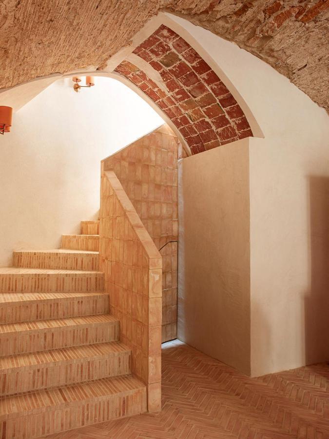 La Bionda - Adults Only Begur